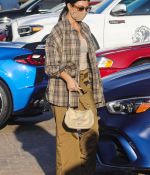 Access_Kardashian_08.jpg