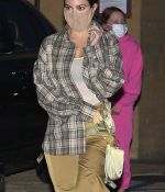 Access_Kardashian_018.jpg