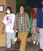 Access_Kardashian_021.jpg