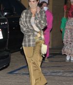 Access_Kardashian_024.jpg