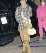 Access_Kardashian_07.jpg