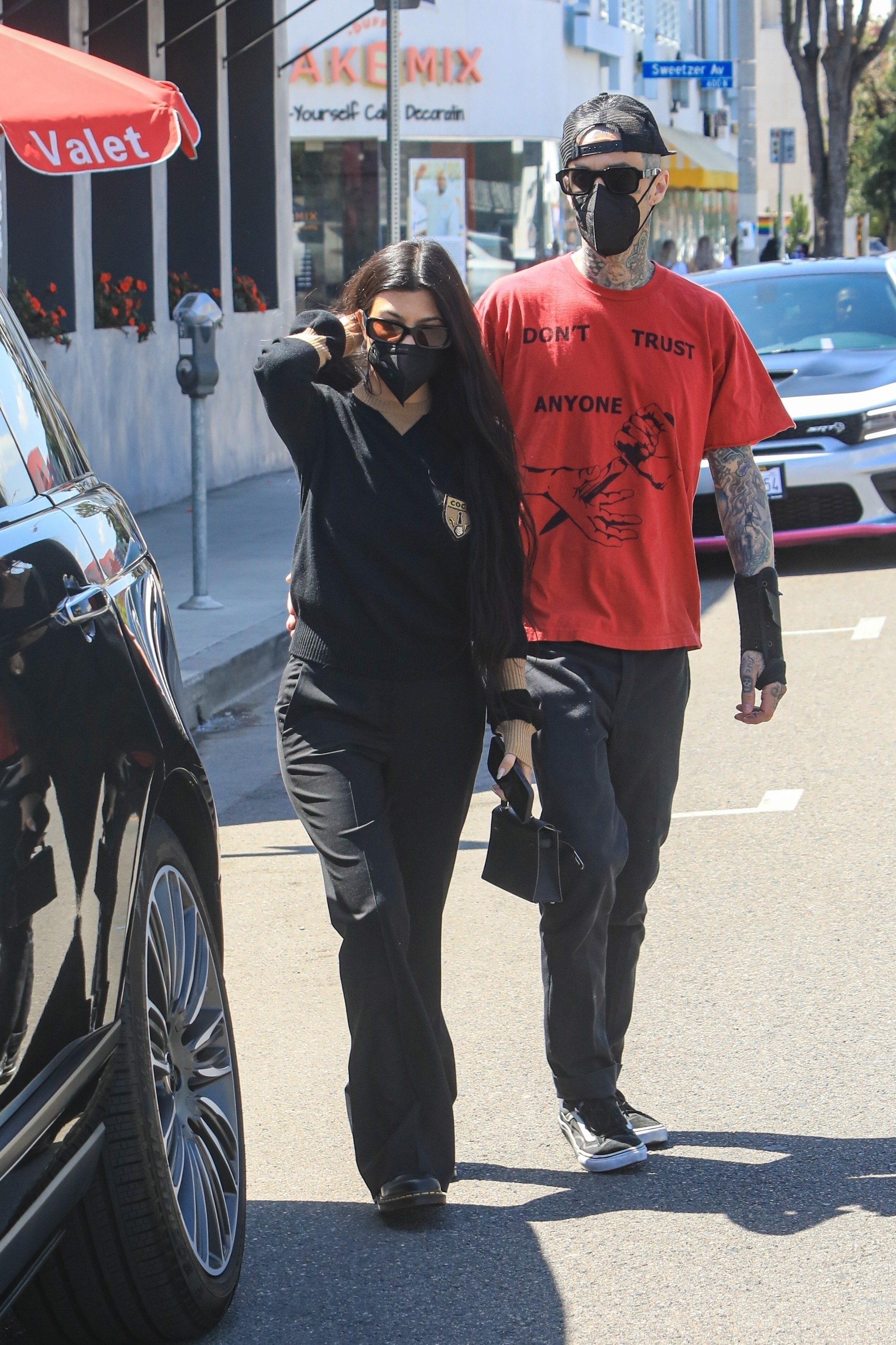 Access_Kardashian_05.jpg