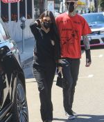 Access_Kardashian_05.jpg