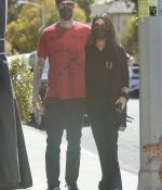 Access_Kardashian_08.jpg