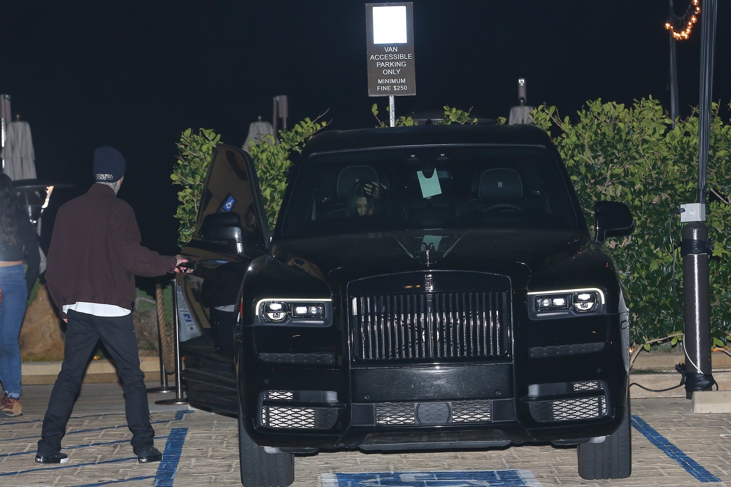 Access_Kardashian_012.jpg