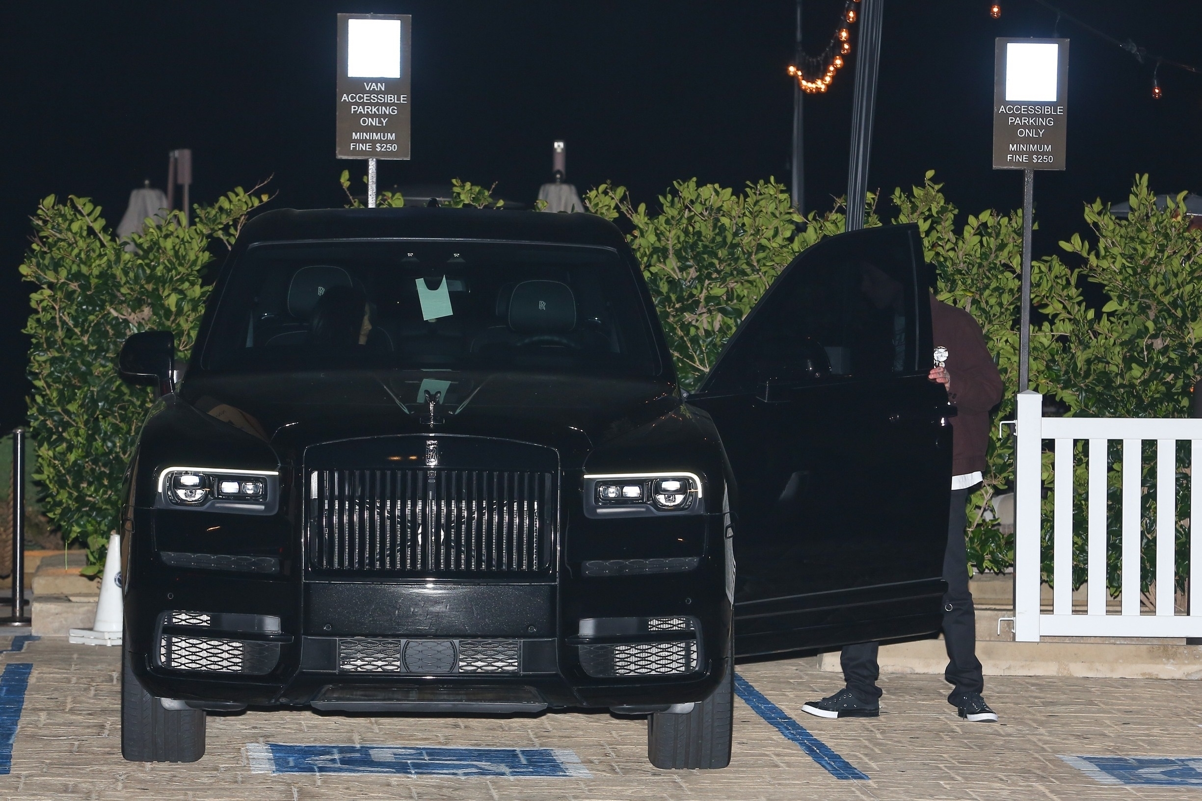Access_Kardashian_015.jpg