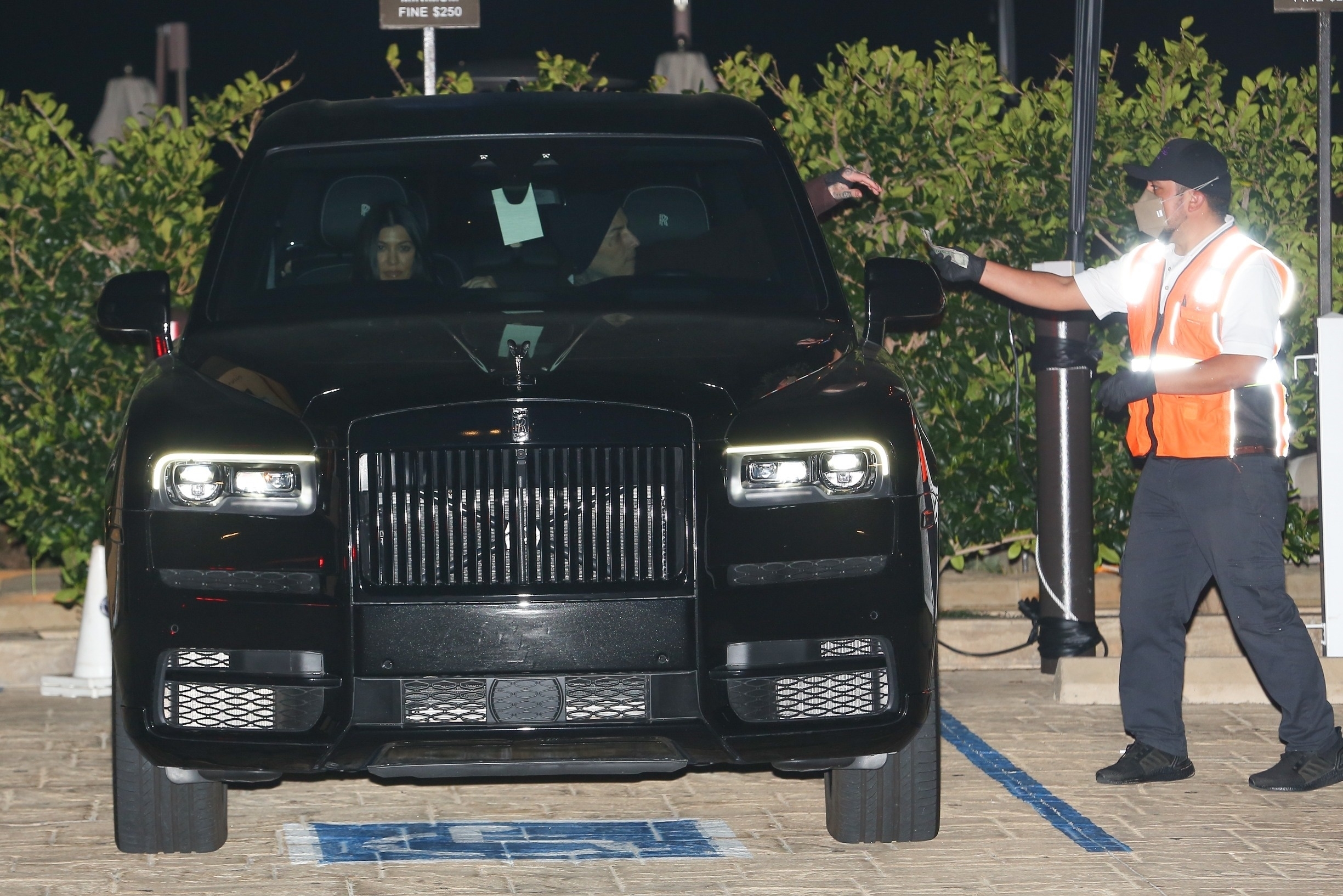 Access_Kardashian_019.jpg