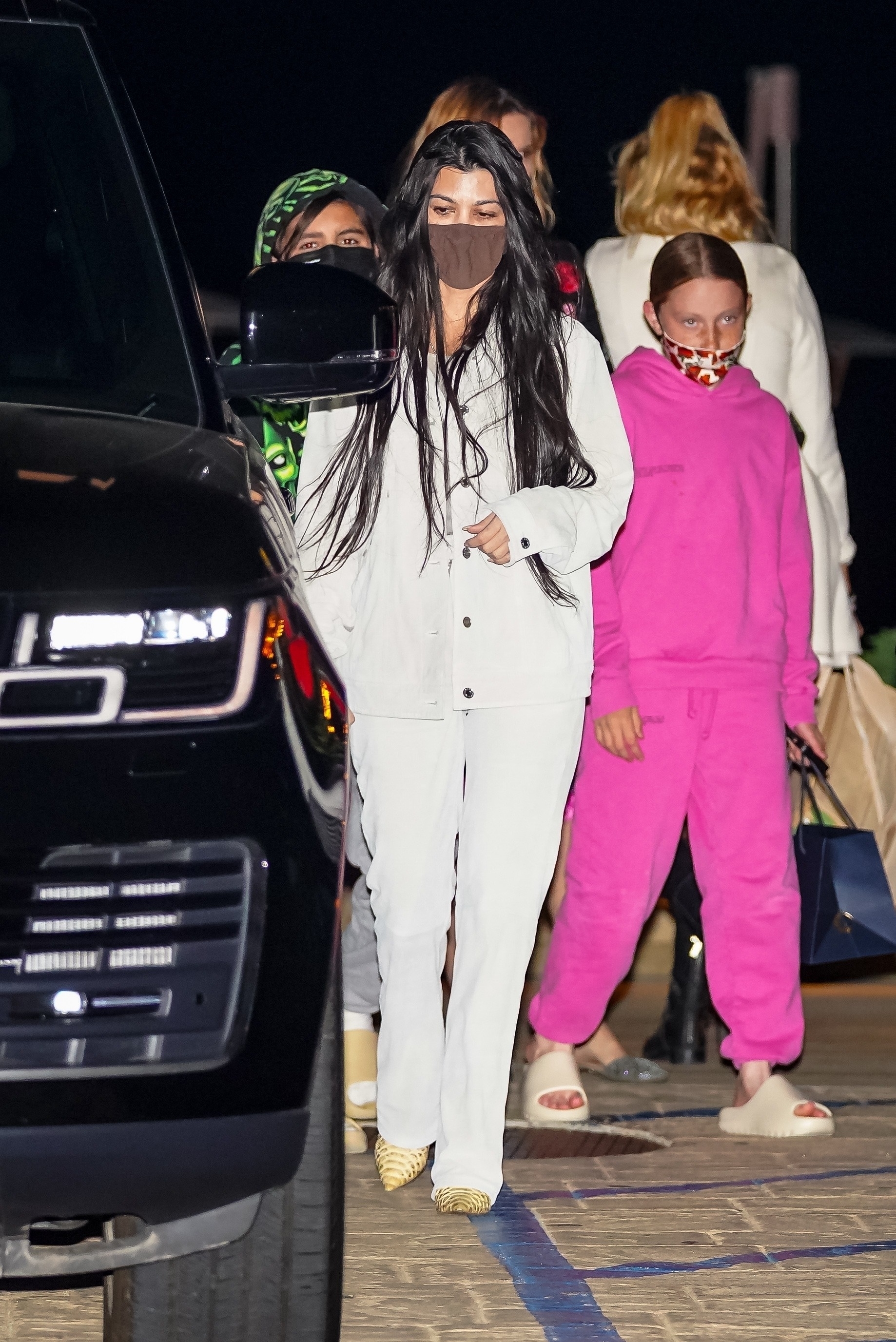 Access_Kardashian_06.jpg