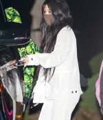 Access_Kardashian_03.jpg