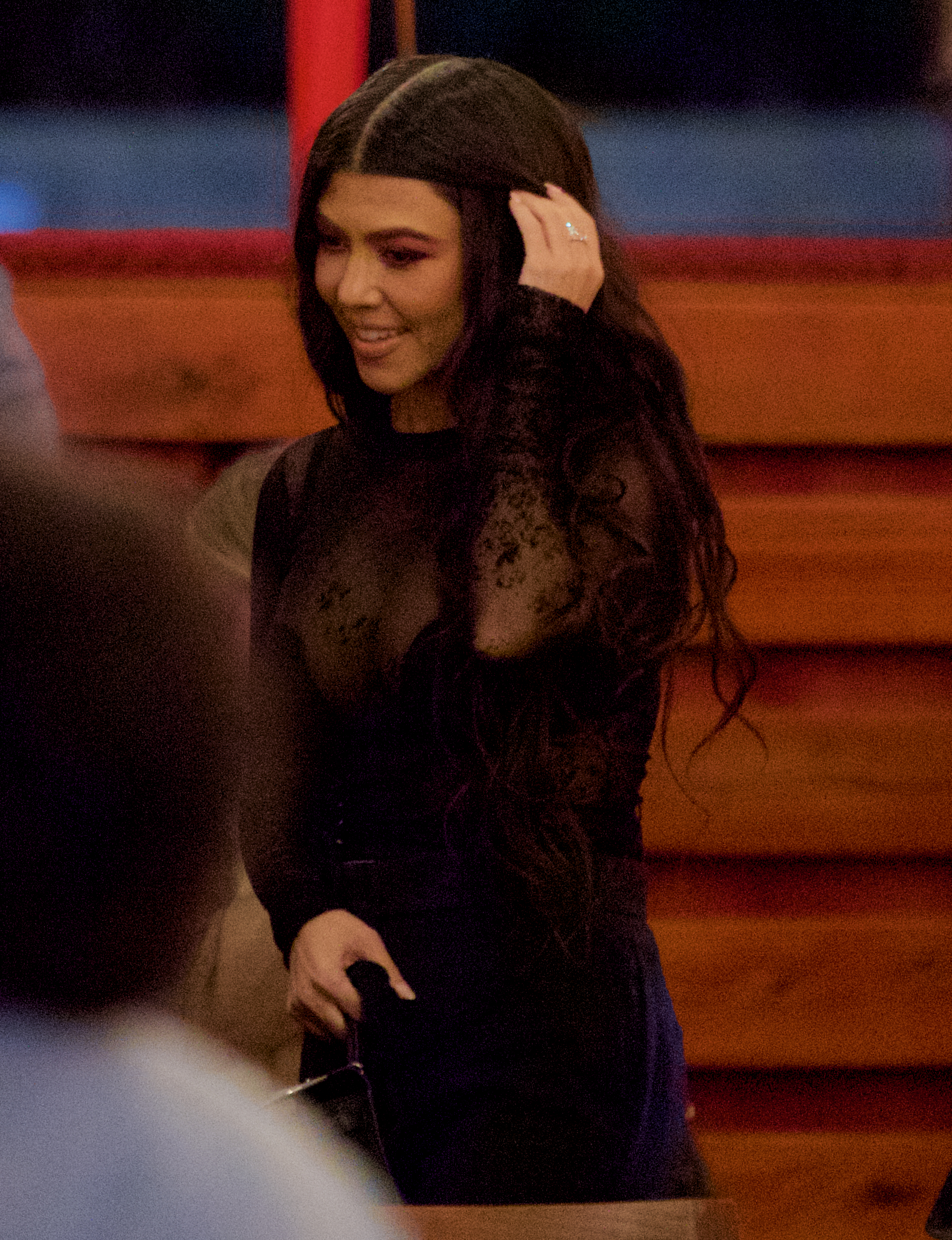 Access_Kardashian_07.jpg