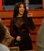 Access_Kardashian_06.jpg