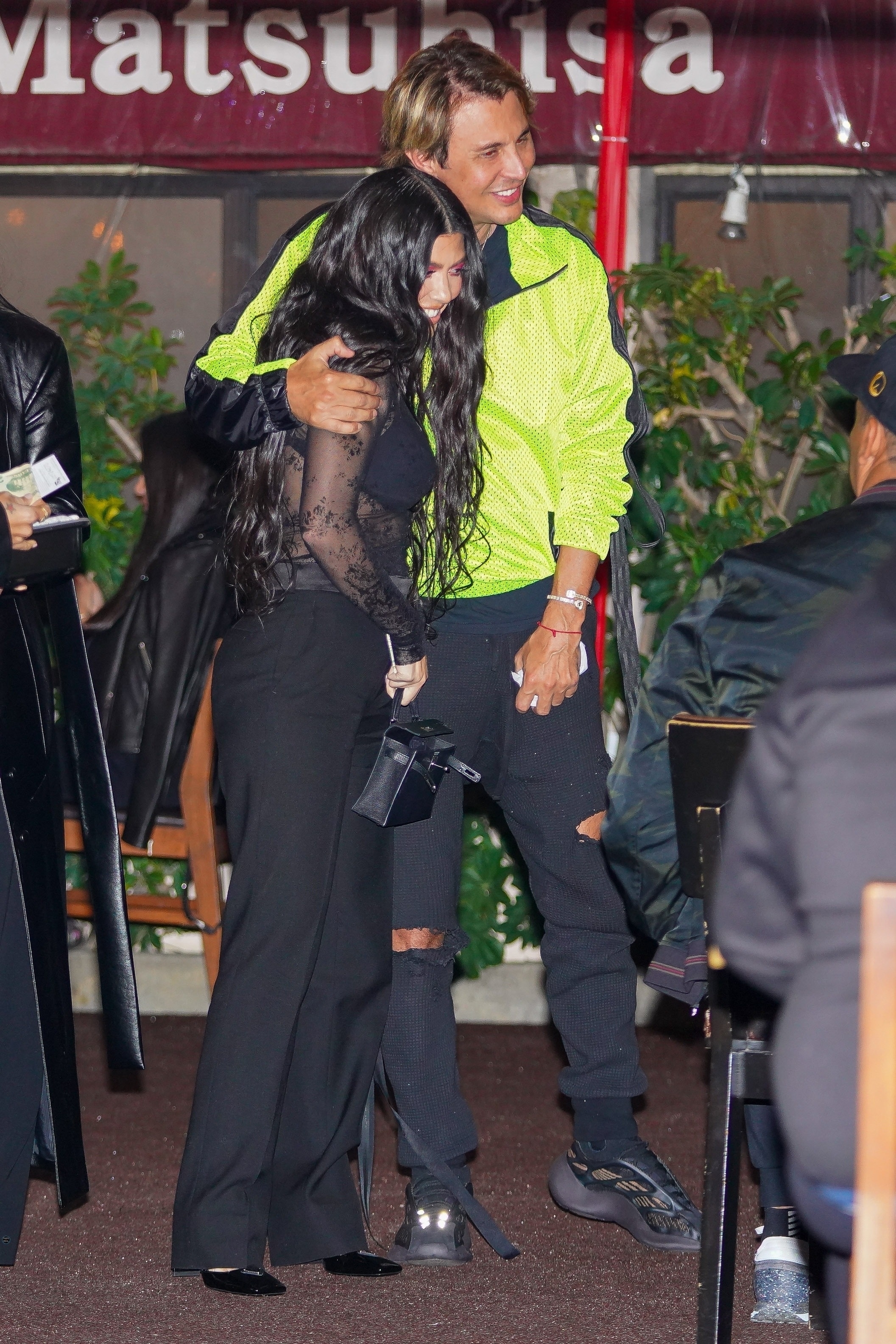 Access_Kardashian_08.jpg