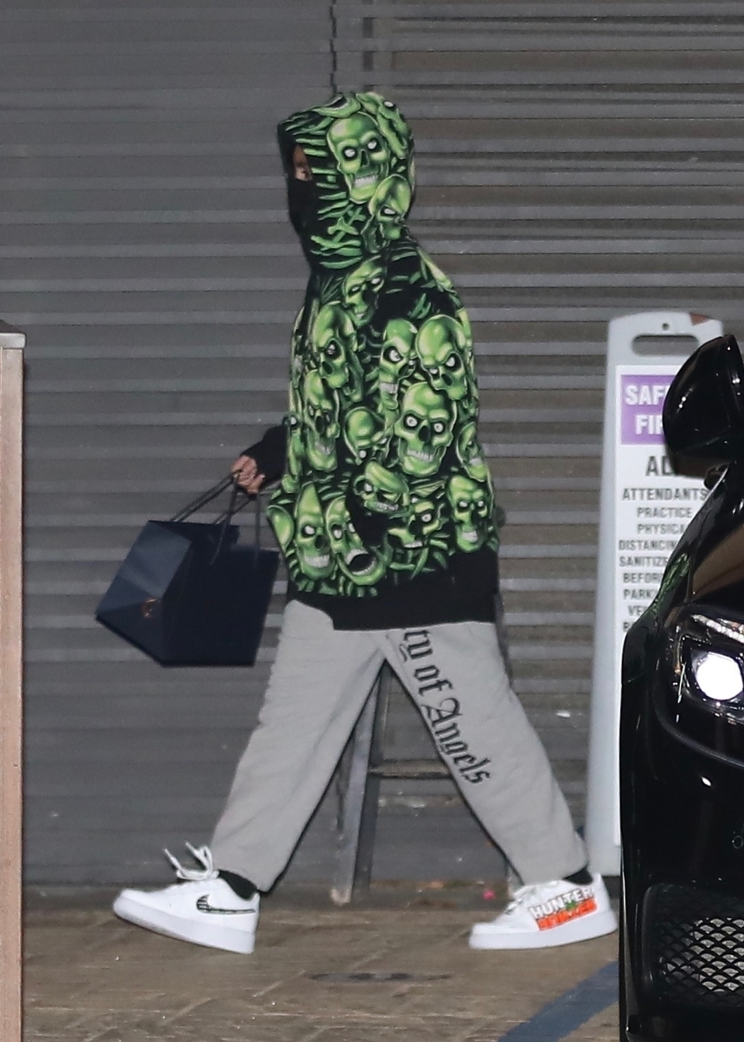 Access_Kardashian_03.jpg