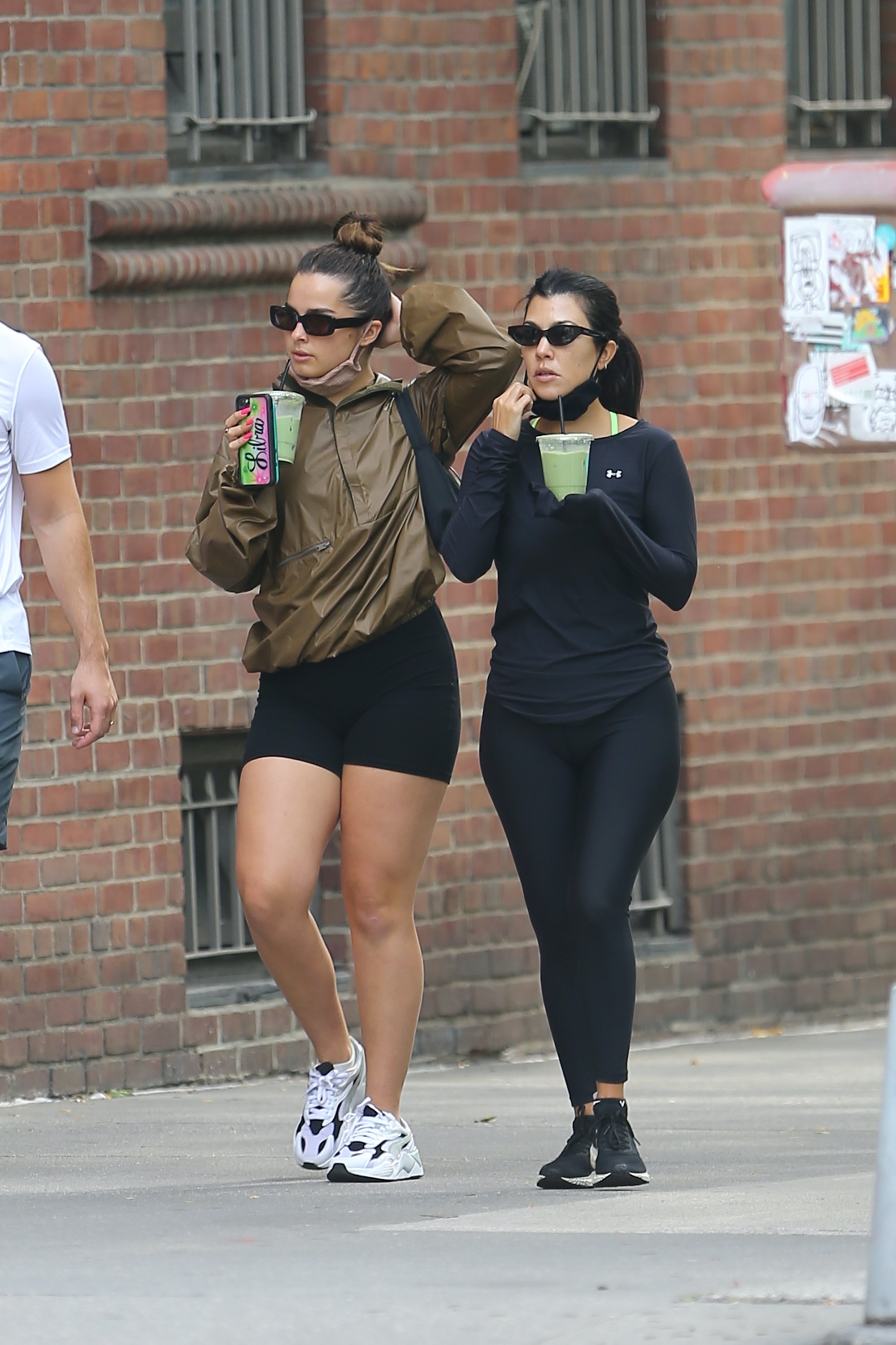 Access_Kardashian_01.jpg