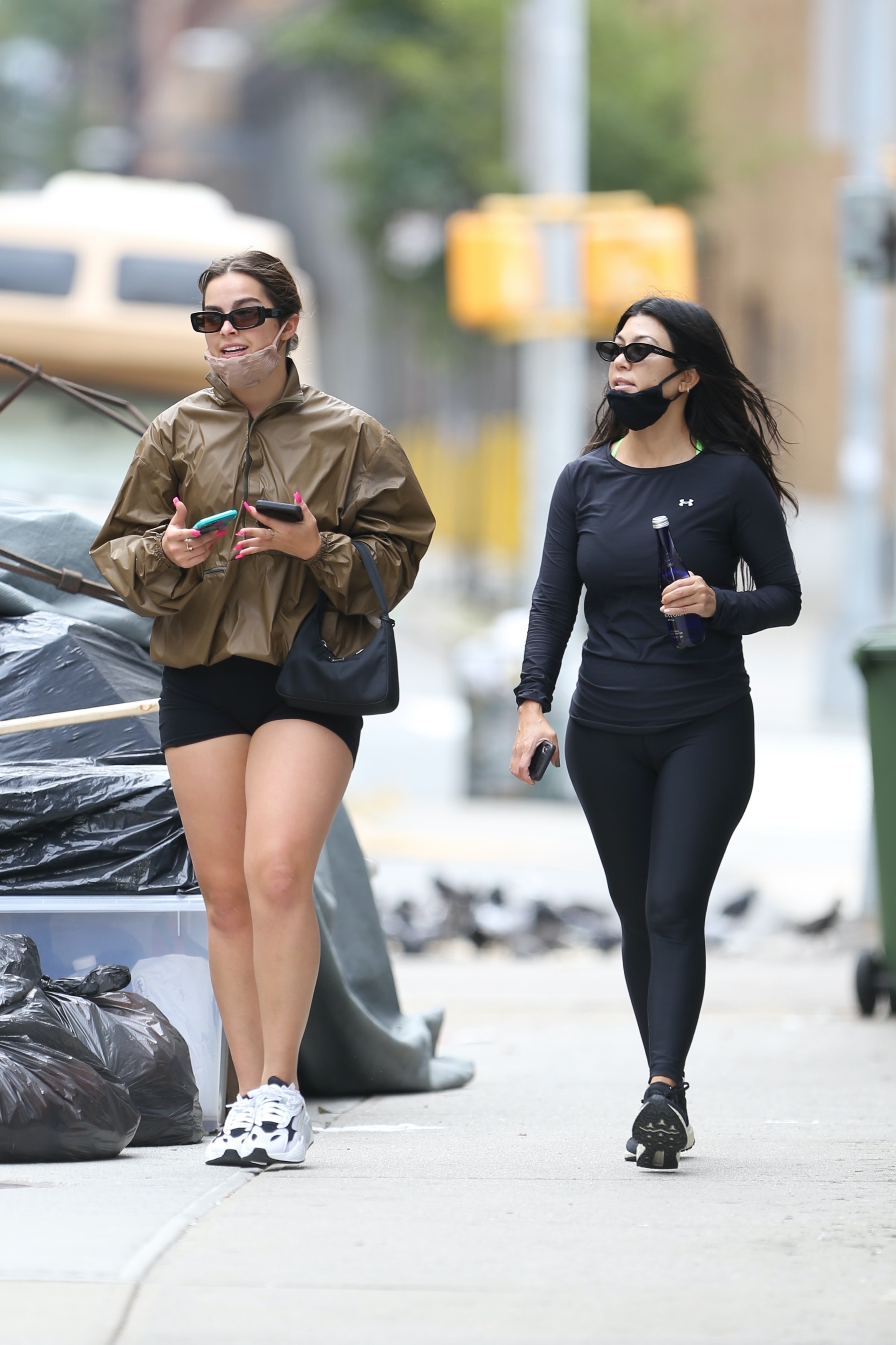 Access_Kardashian_02.jpg