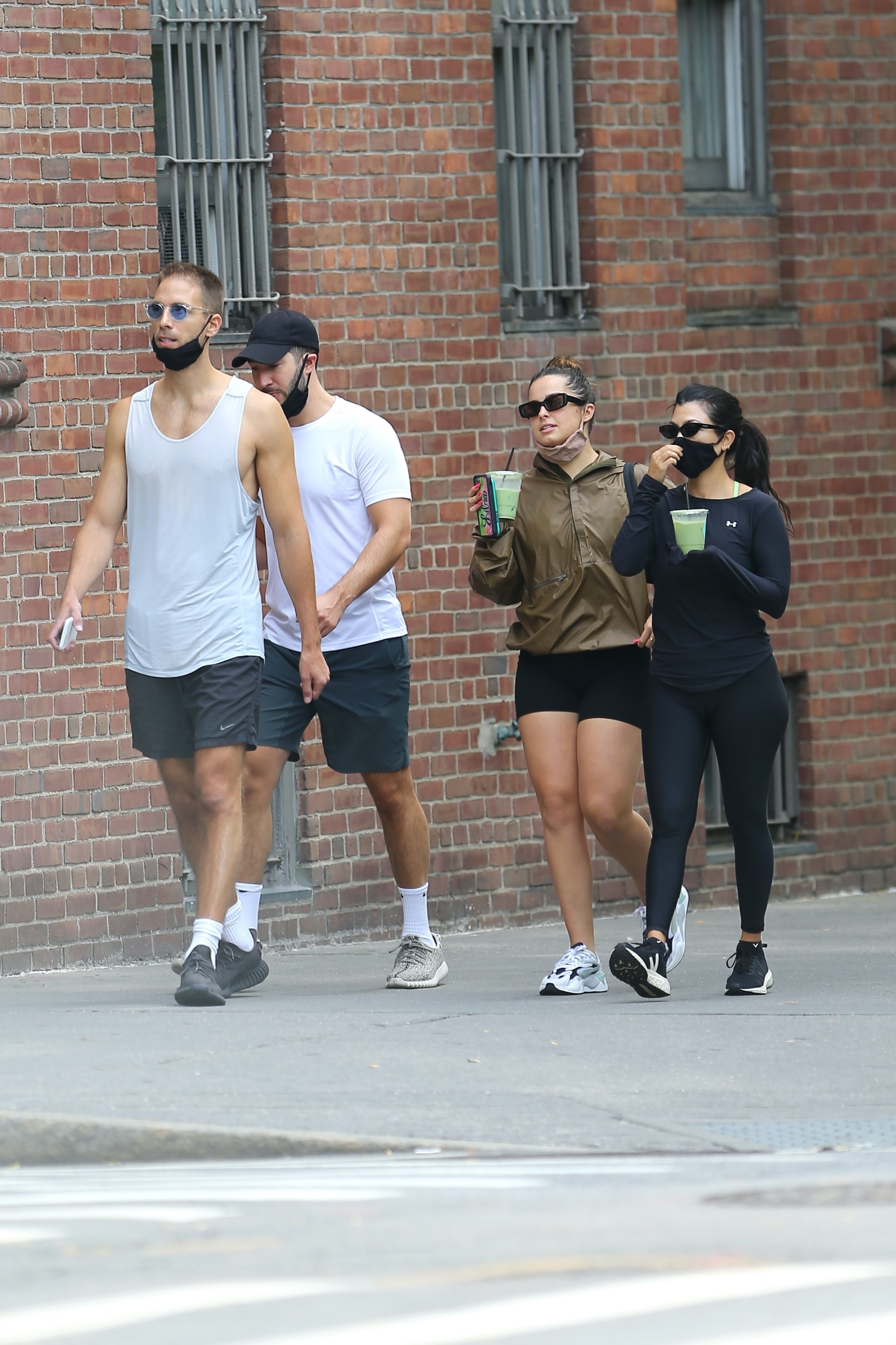 Access_Kardashian_09.jpg
