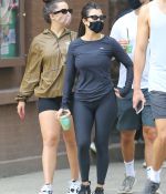 Access_Kardashian_012.jpg