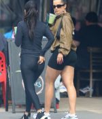 Access_Kardashian_06.jpg