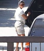 Access_Kardashian_02.jpg