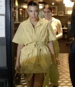 Access_Kardashian_03.jpg
