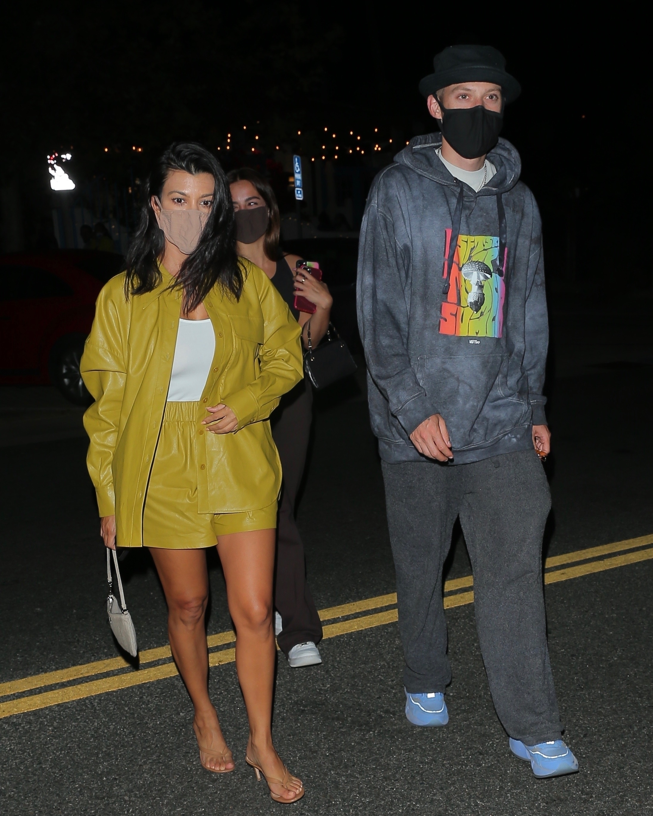 Access_Kardashian_01.jpg