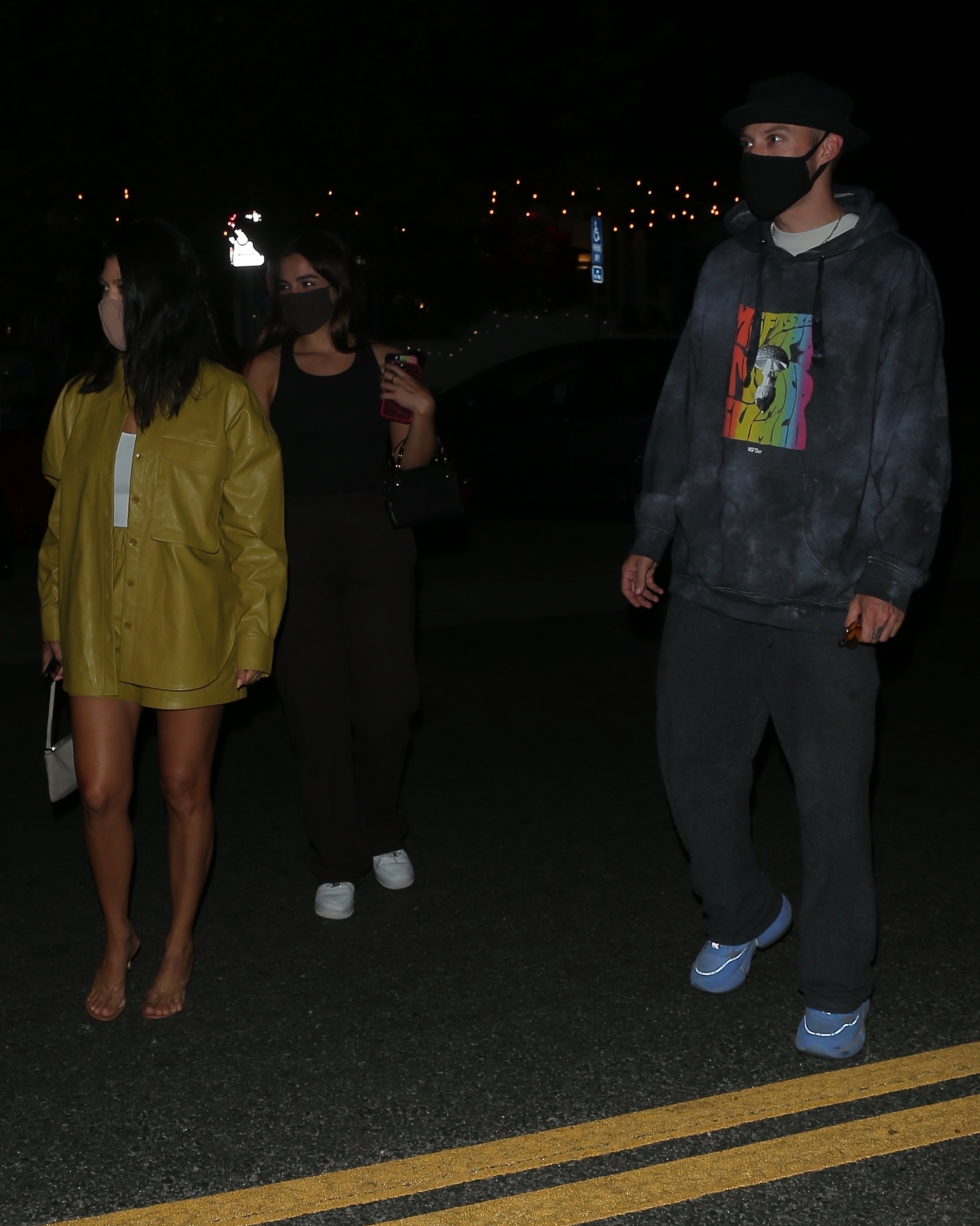 Access_Kardashian_08.jpg
