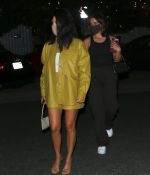 Access_Kardashian_07.jpg