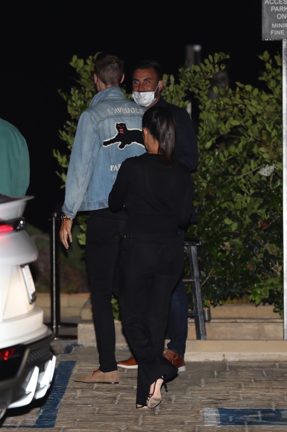 Access_Kardashian_04.jpg