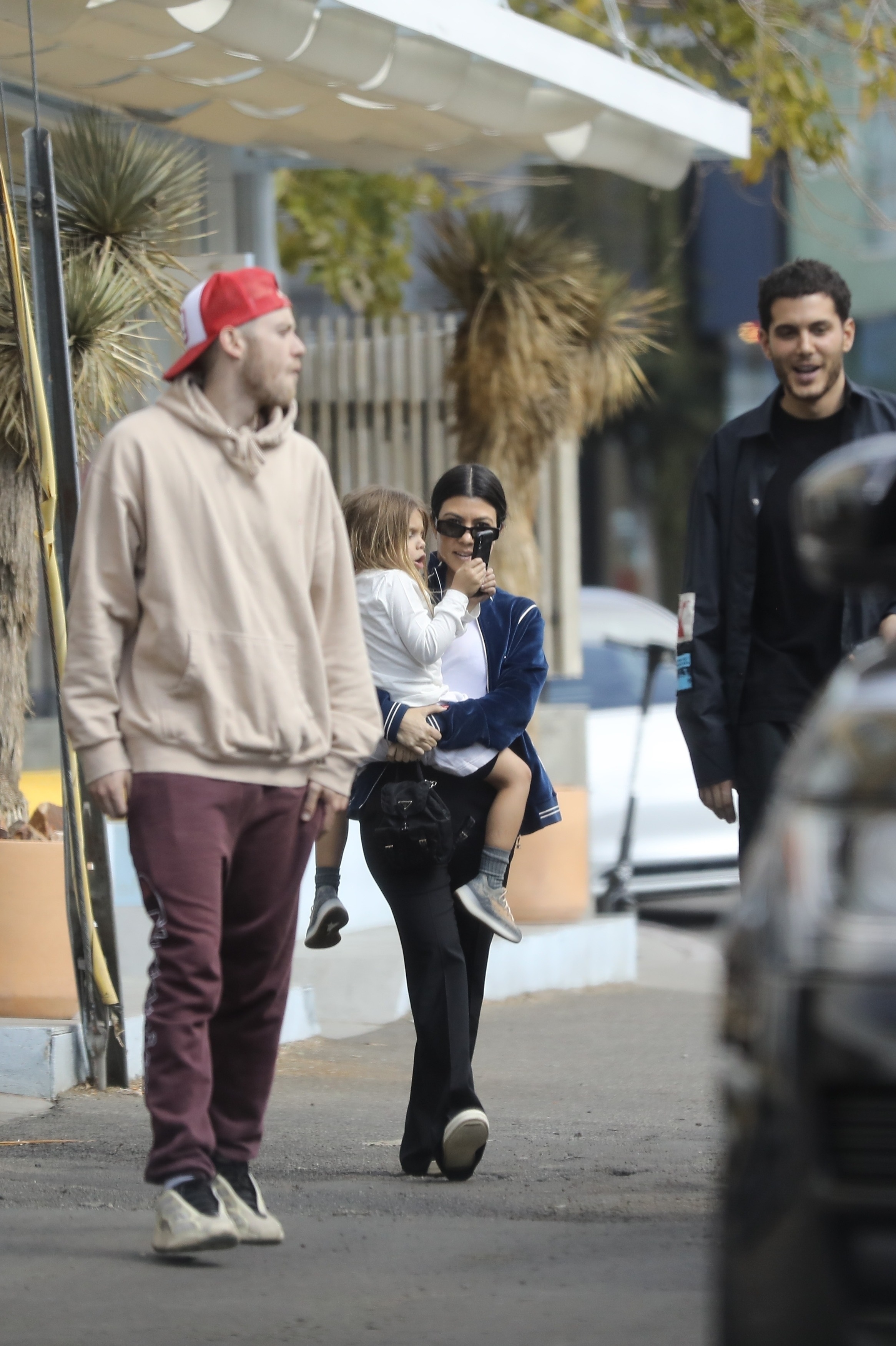 Access_Kardashian_06.jpg