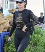Access_Kardashian_012.jpg