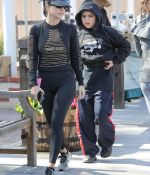 Access_Kardashian_04.jpg