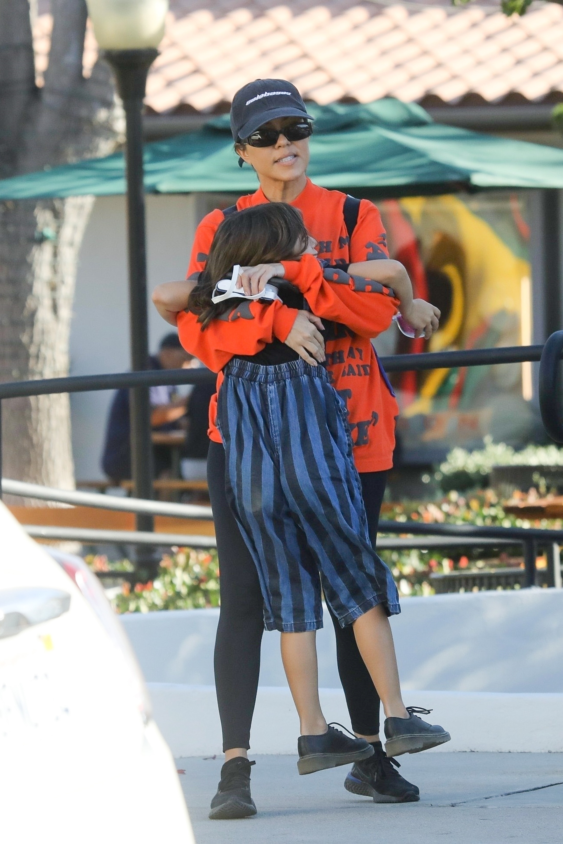 Access_Kardashian_01.jpg