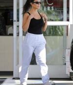 Access_Kardashian_03.jpg