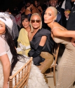 Access_Kardashian003.jpg