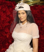 Access_Kardashian007.jpg