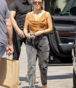 Access_Kardashian_013.jpg