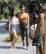 Access_Kardashian_015.jpg