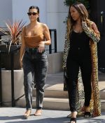Access_Kardashian_04.jpg