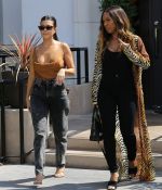 Access_Kardashian_06.jpg