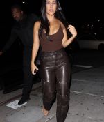 Access_Kardashian_04.jpg