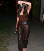 Access_Kardashian_08.jpg