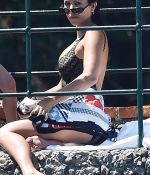 Access_Kardashian_08.jpg