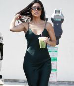 Access_Kardashian_01.jpg