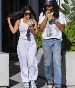 Access_Kardashian_02.jpg