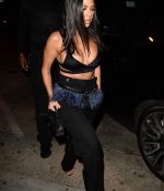Access_Kardashian_010.jpg