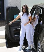 Access_Kardashian_04.jpg