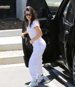 Access_Kardashian_06.jpg