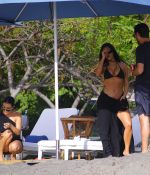 Access_Kardashian_04.jpg