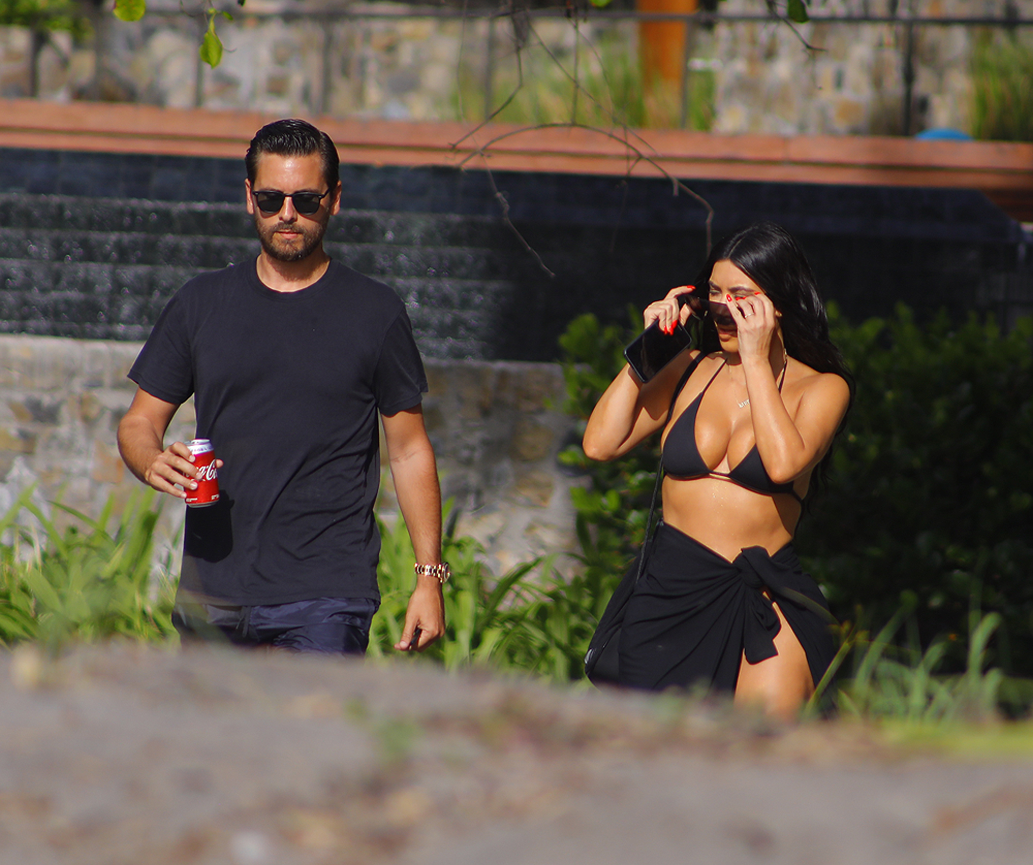 Access_Kardashian_02.jpg