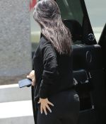 Access_Kardashian_03.jpg